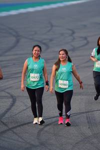 BIB: 50972, 50980
                            <button type="button" onclick="openModal(10516512)" class="btn btn-primary btn-sm float-right btn-popup" data-toggle="modal" data-target=".modal-high-quality">
                        <i class="fas fa-shopping-cart"></i> Add to Cart
                    </button>
                                            <button type="button" onclick="isThisMe(10516512, true)" class="btn btn-success btn-sm float-right btn-popup btn-isme hidden" data-toggle="tooltip" data-placement="bottom" title="นี่คือรูปของคุณใช่ไหม คลิกที่นี่เพื่อเอาเข้าอัลบั้ม">
                        <i class="fas fa-plus"></i> Add to album
                    </button>
                    <button type="button" onclick="isThisMe(10516512, false)" class="btn btn-warning btn-sm float-right btn-popup btn-isnotme hidden">
                        <i class="fas fa-ban"></i> Remove from album
                    </button>